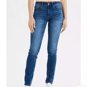 American Eagle Medium Wash Skinny jeans